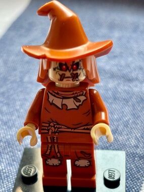 LEGO SUPER HEROES BATMAN II "Scarecrow with Dark Orange Floppy Hat" sh0275 minif